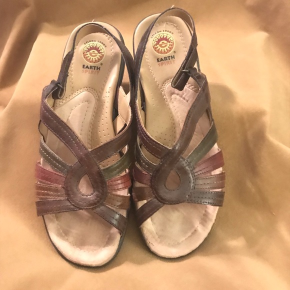 earth spirit sandals size 9